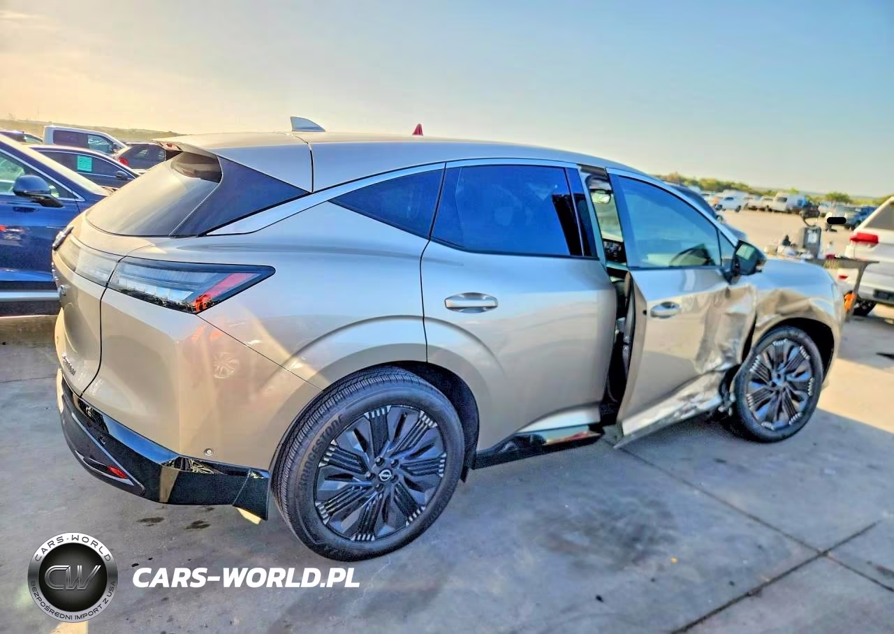 2025 Nissan Murano Platinum VIN:5N1AZ3DT4SC103273 - 3