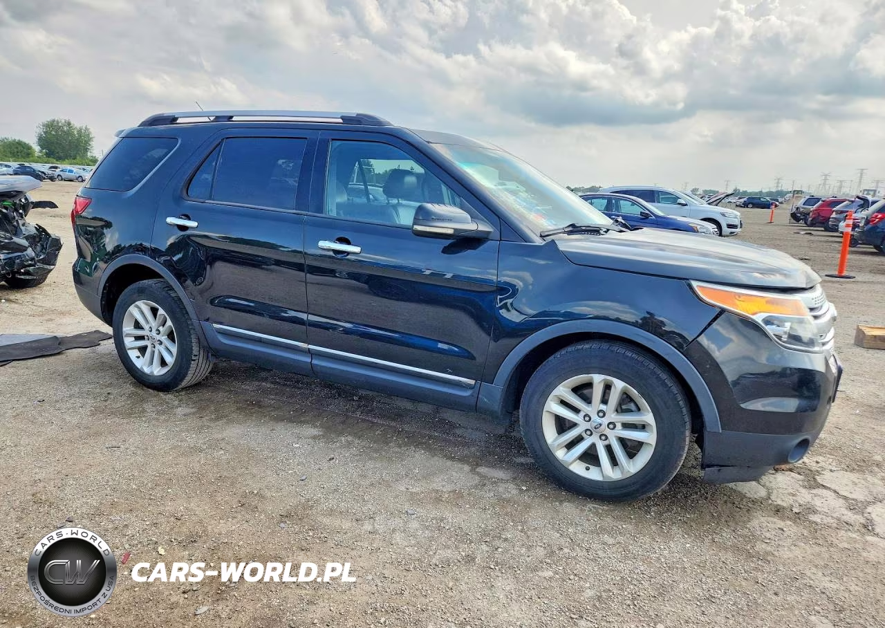 2011 Ford Explorer Xlt VIN:1FMHK7D88BGA49507 - 4