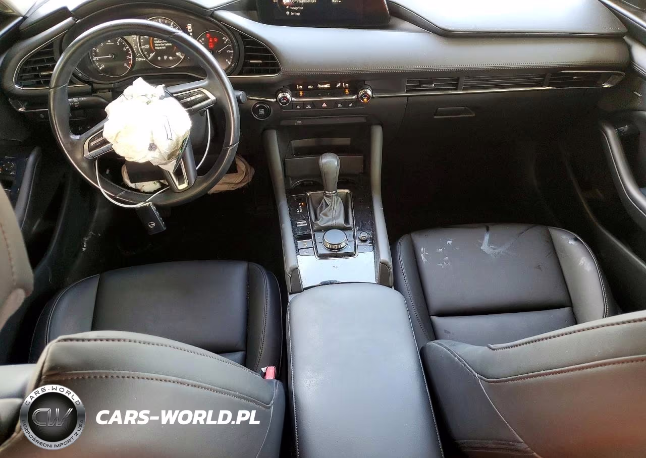 2019 Mazda 3 Preferred Plus VIN:JM1BPACL6K1108412 - 8