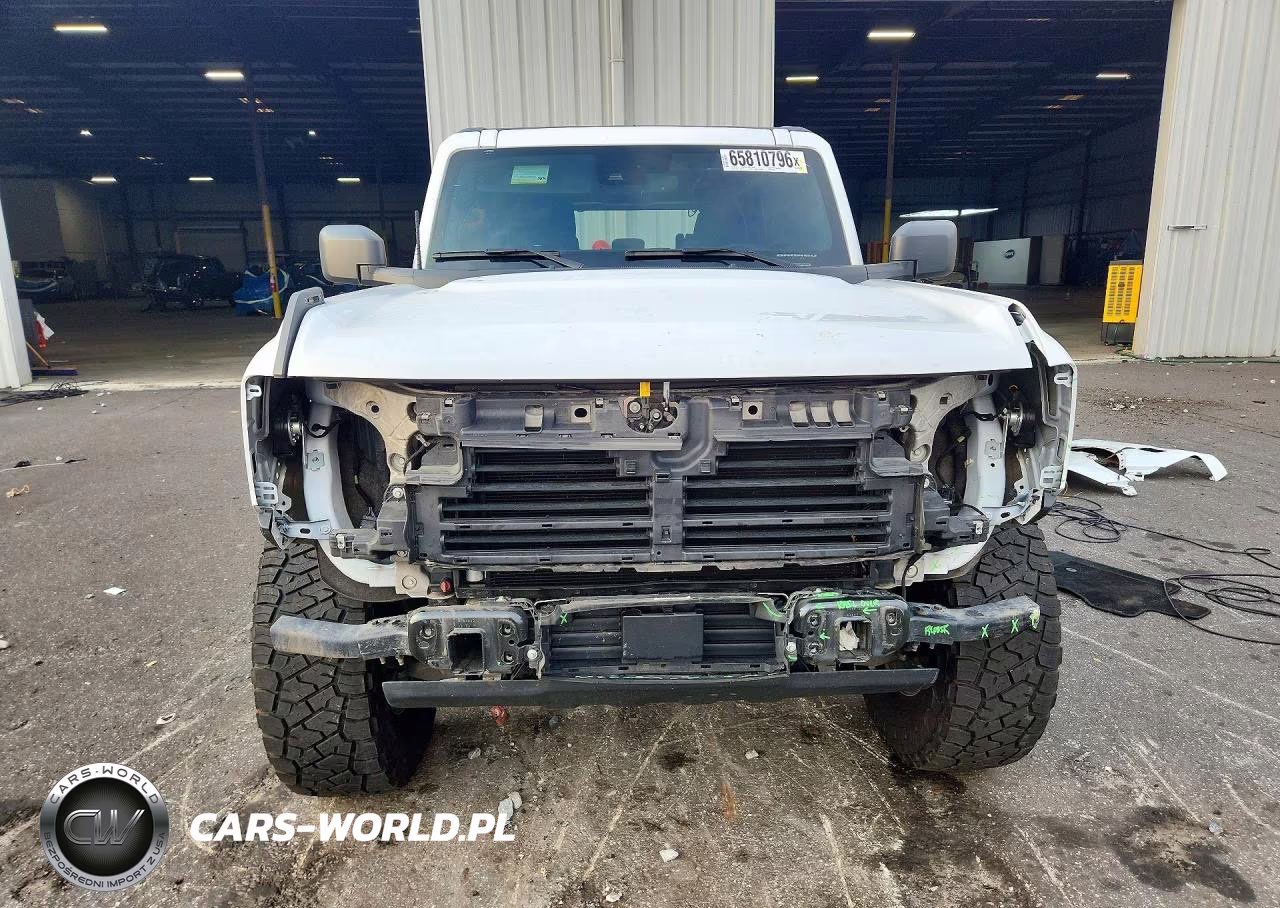 2024 Ford Bronco Black Diamond VIN:1FMDE1BH1RLB41968 - 5