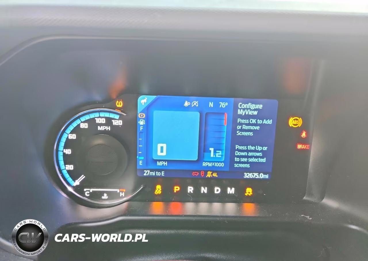 2024 Ford Bronco Black Diamond VIN:1FMDE1BH1RLB41968 - 9
