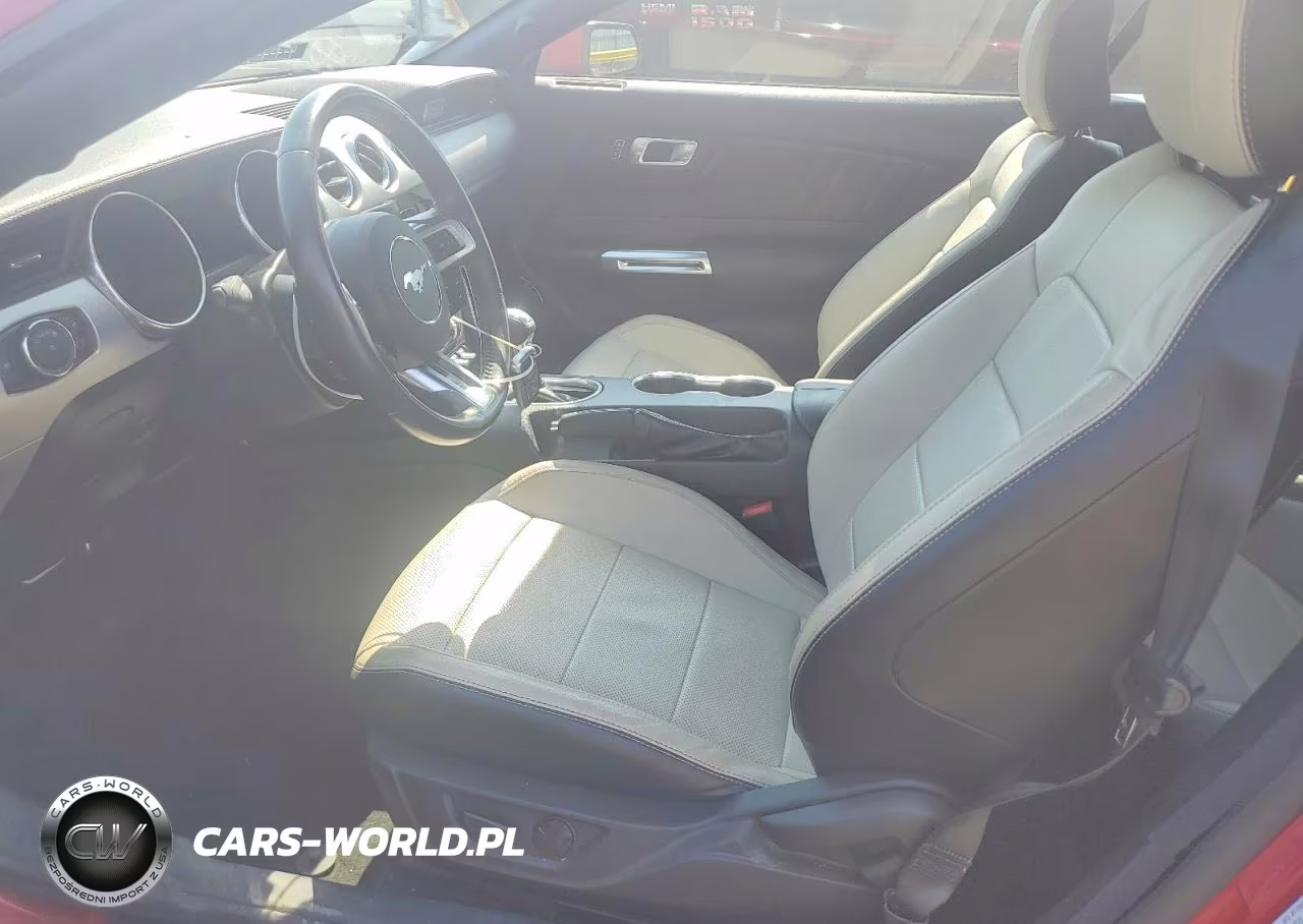 2021 Ford Mustang VIN:1FATP8UH4M5149095 - 7