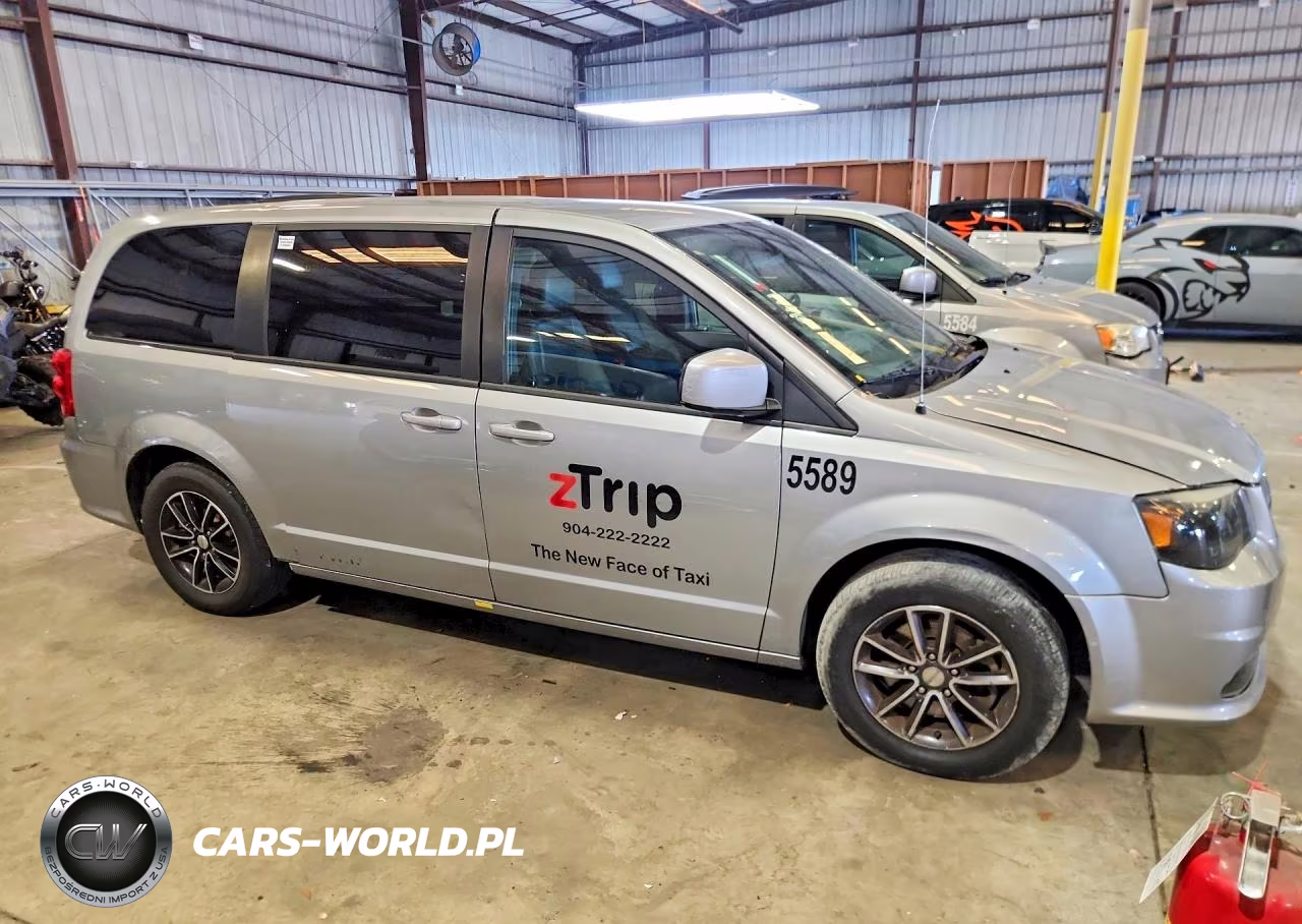 2019 Dodge Grand Caravan Gt VIN:2C4RDGEG4KR538171 - 4