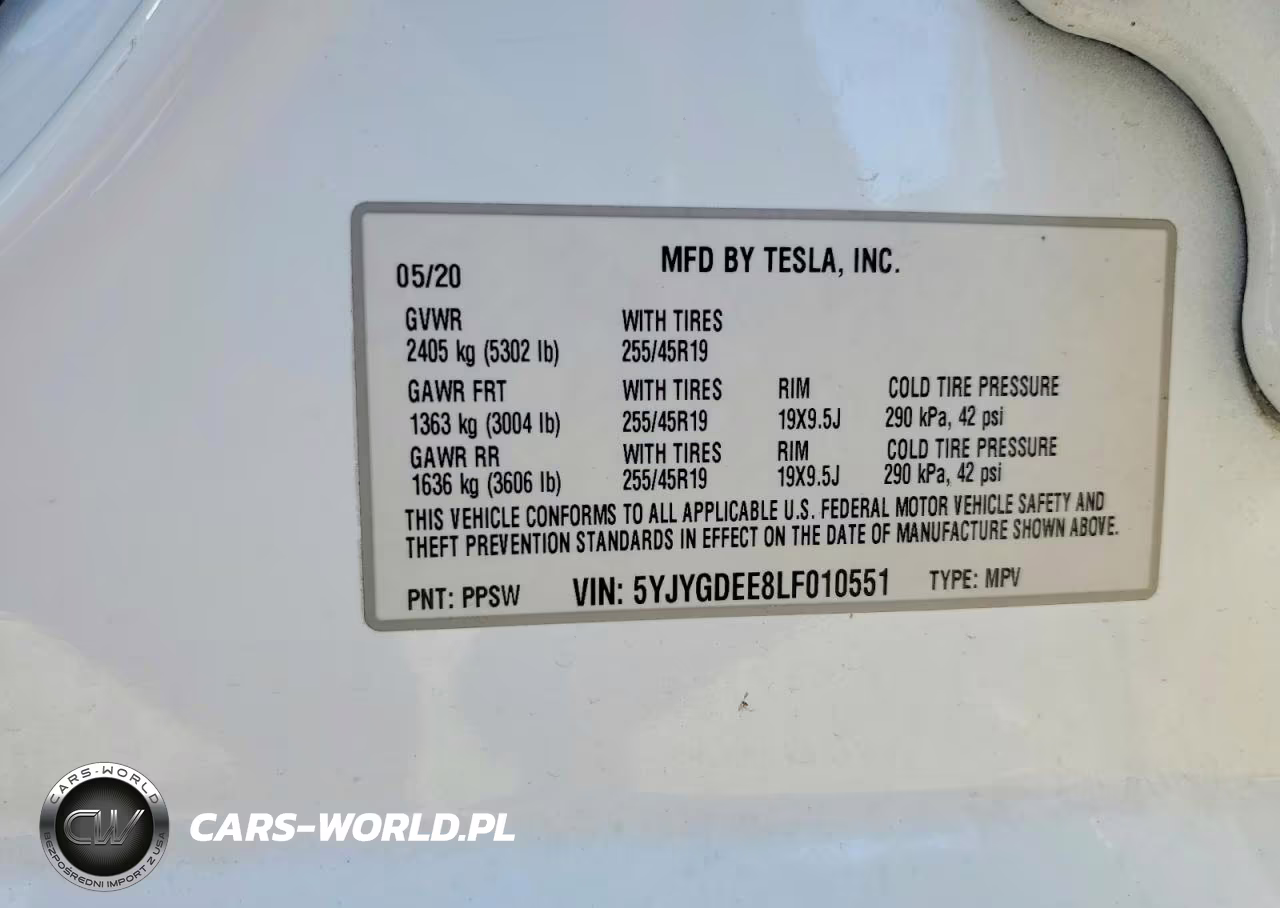 2020 Tesla Model Y VIN:5YJYGDEE8LF010551 - 13