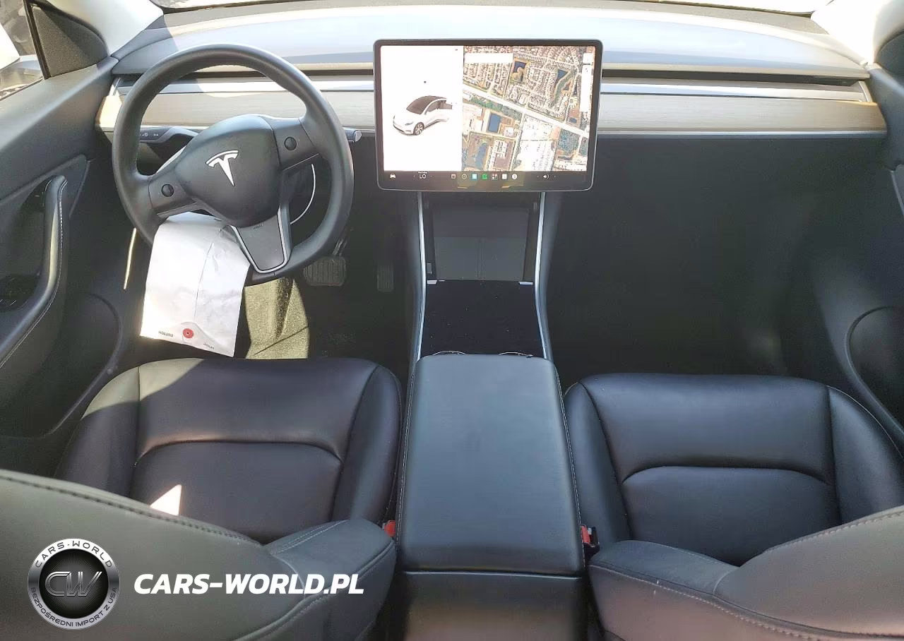 2020 Tesla Model Y VIN:5YJYGDEE8LF010551 - 8