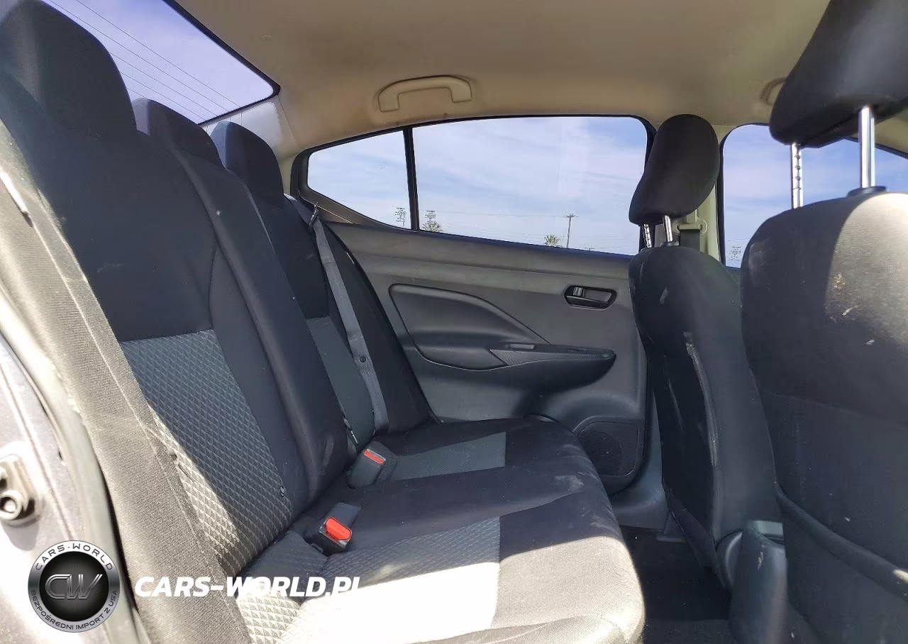 2020 Nissan Versa S VIN:3N1CN8DV8LL850746 - 10