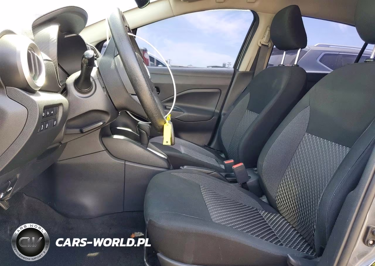 2020 Nissan Versa S VIN:3N1CN8DV8LL850746 - 7