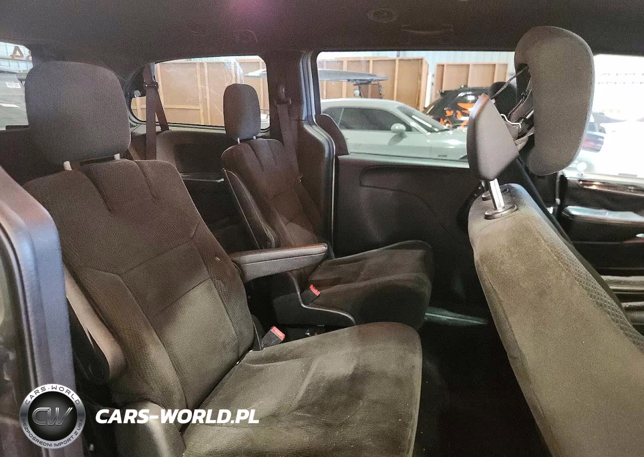 2018 Dodge Grand Caravan Sxt VIN:2C4RDGCG6JR256339 - 11