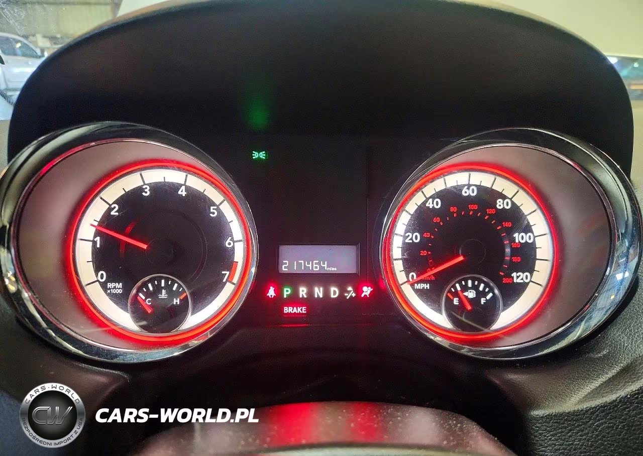 2018 Dodge Grand Caravan Sxt VIN:2C4RDGCG6JR256339 - 9