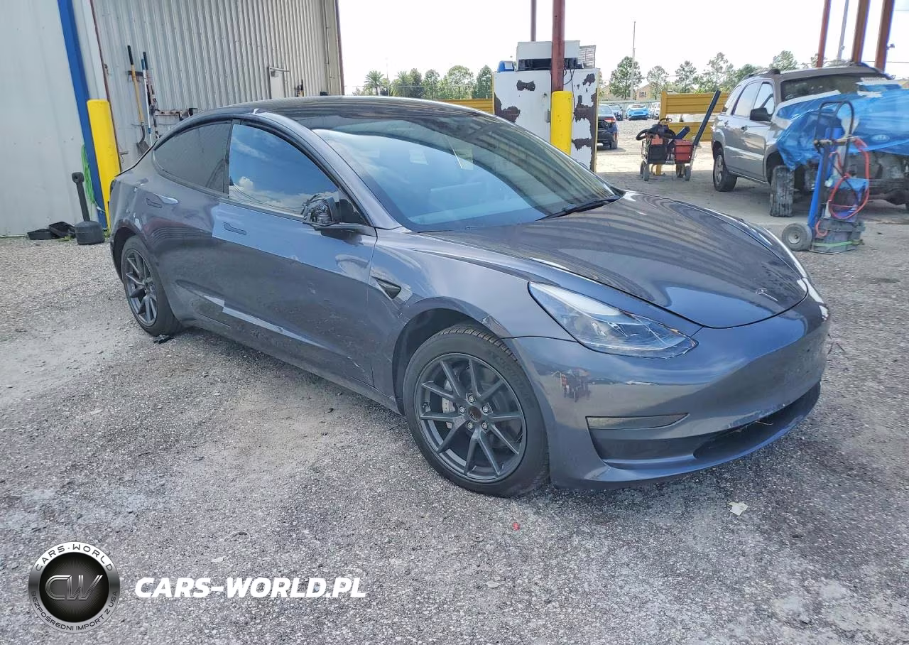2023 Tesla Model 3 VIN:5YJ3E1EAXPF498757 - 4