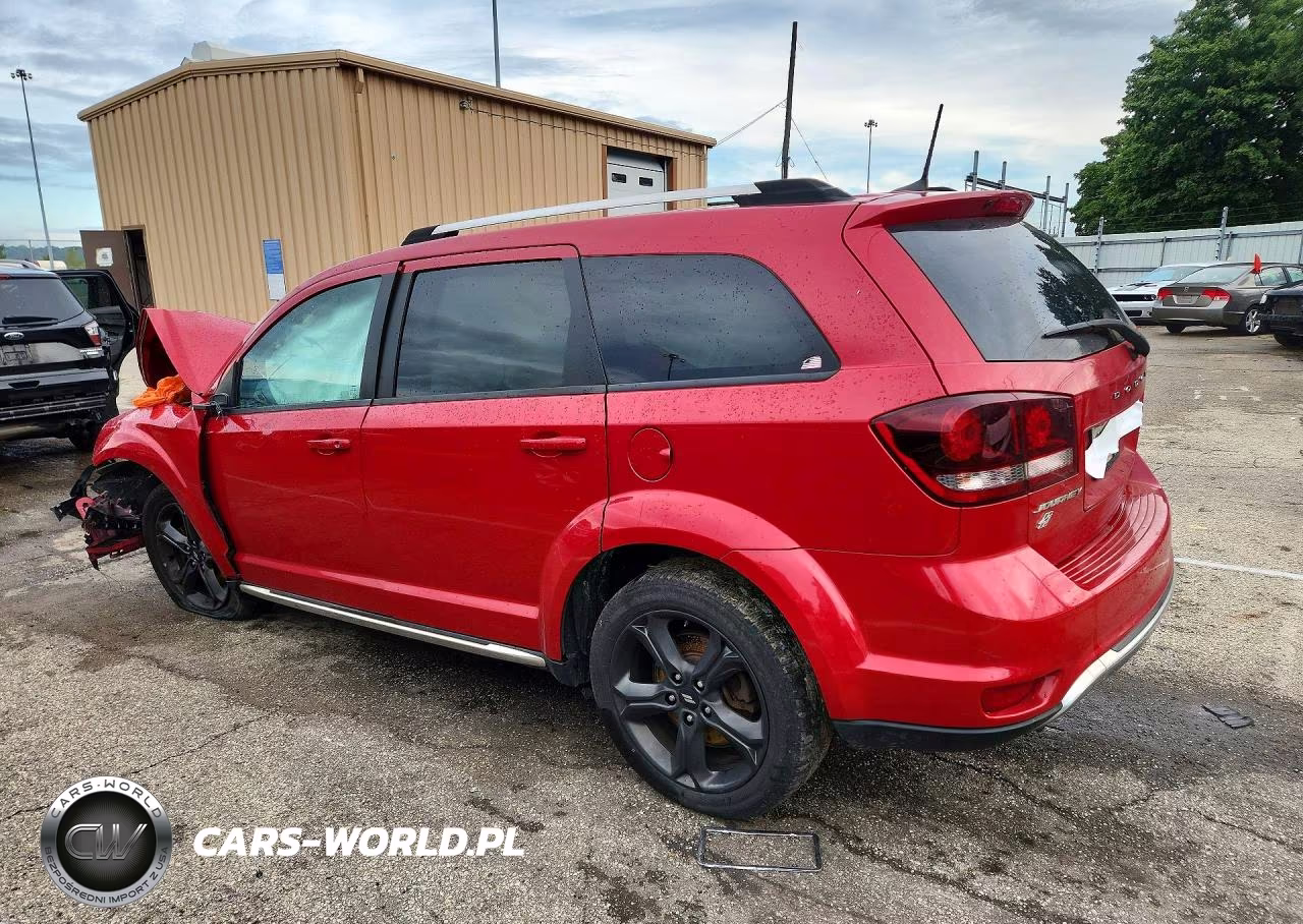 2018 Dodge Journey Crossroad VIN:3C4PDDGG9JT499284 - 2