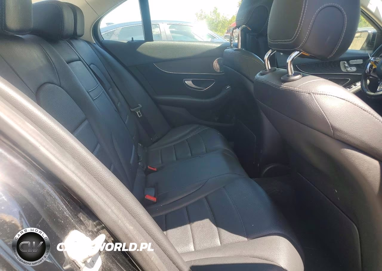2015 Mercedes-Benz C 300 4Matic VIN:55SWF4KB3FU061088 - 10