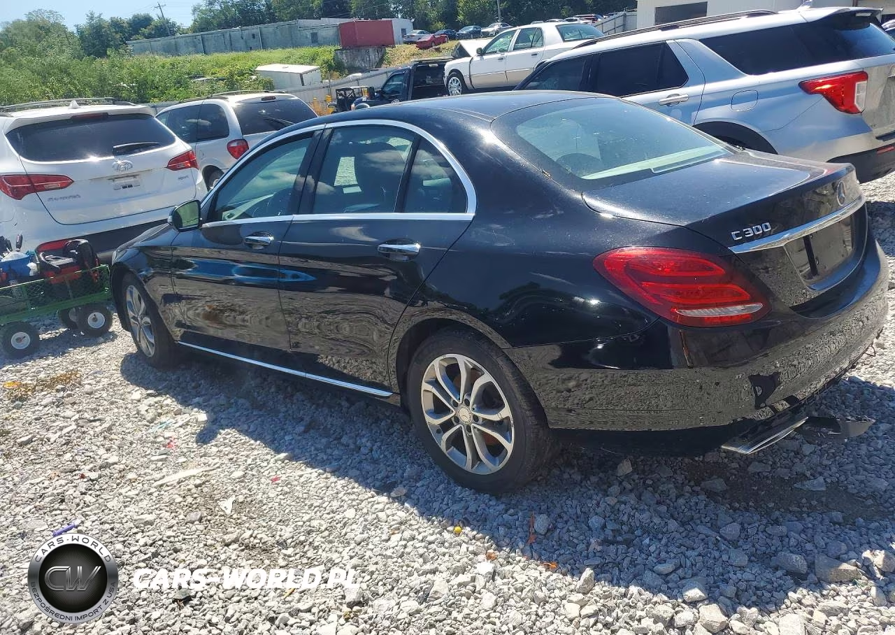 2015 Mercedes-Benz C 300 4Matic VIN:55SWF4KB3FU061088 - 2