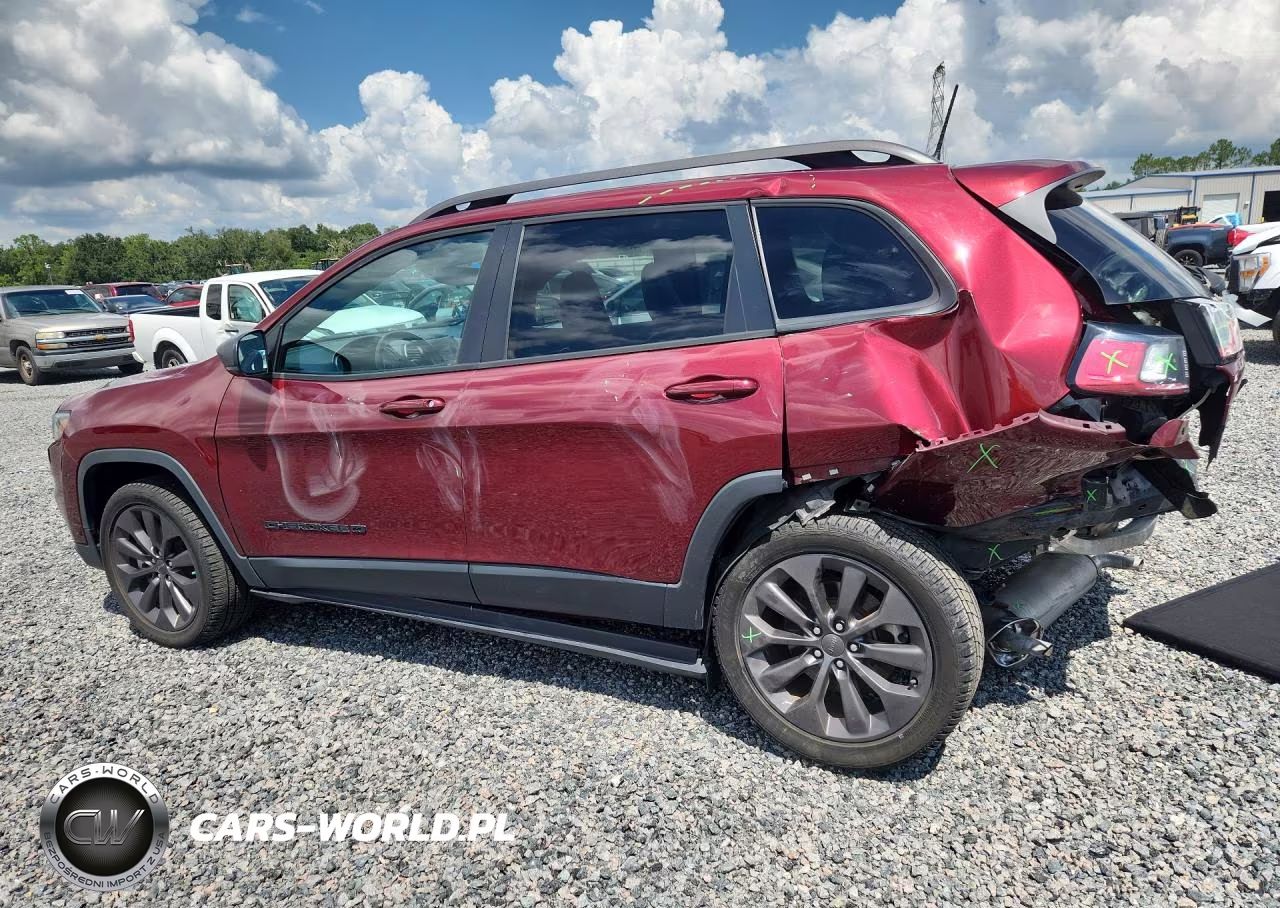 2021 Jeep Cherokee Latitude Lux VIN:1C4PJMMX3MD185864 - 2