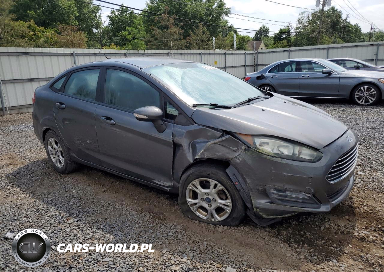 2016 Ford Fiesta Se VIN:3FADP4BJXGM114207 - 4