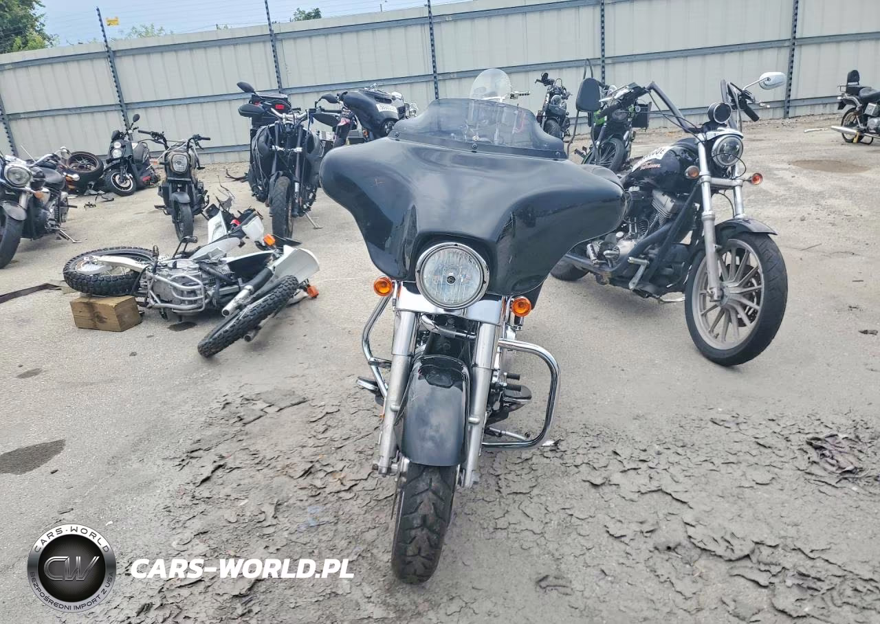 2012 Harley-Davidson Flhx Street Glide VIN:1HD1KBM1XCB684558 - 2