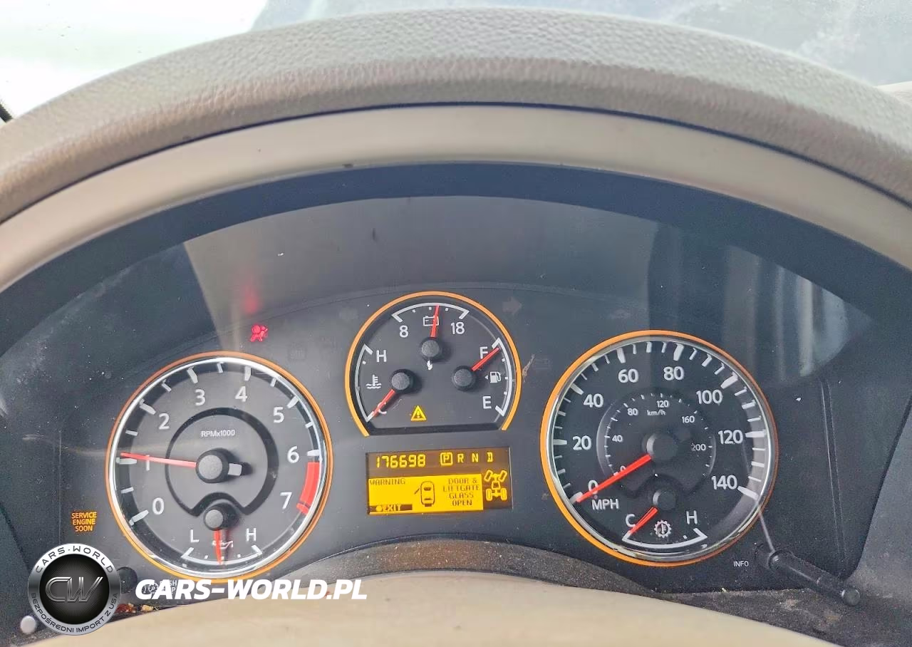 2008 Nissan Armada Se VIN:5N1AA08C48N617637 - 9