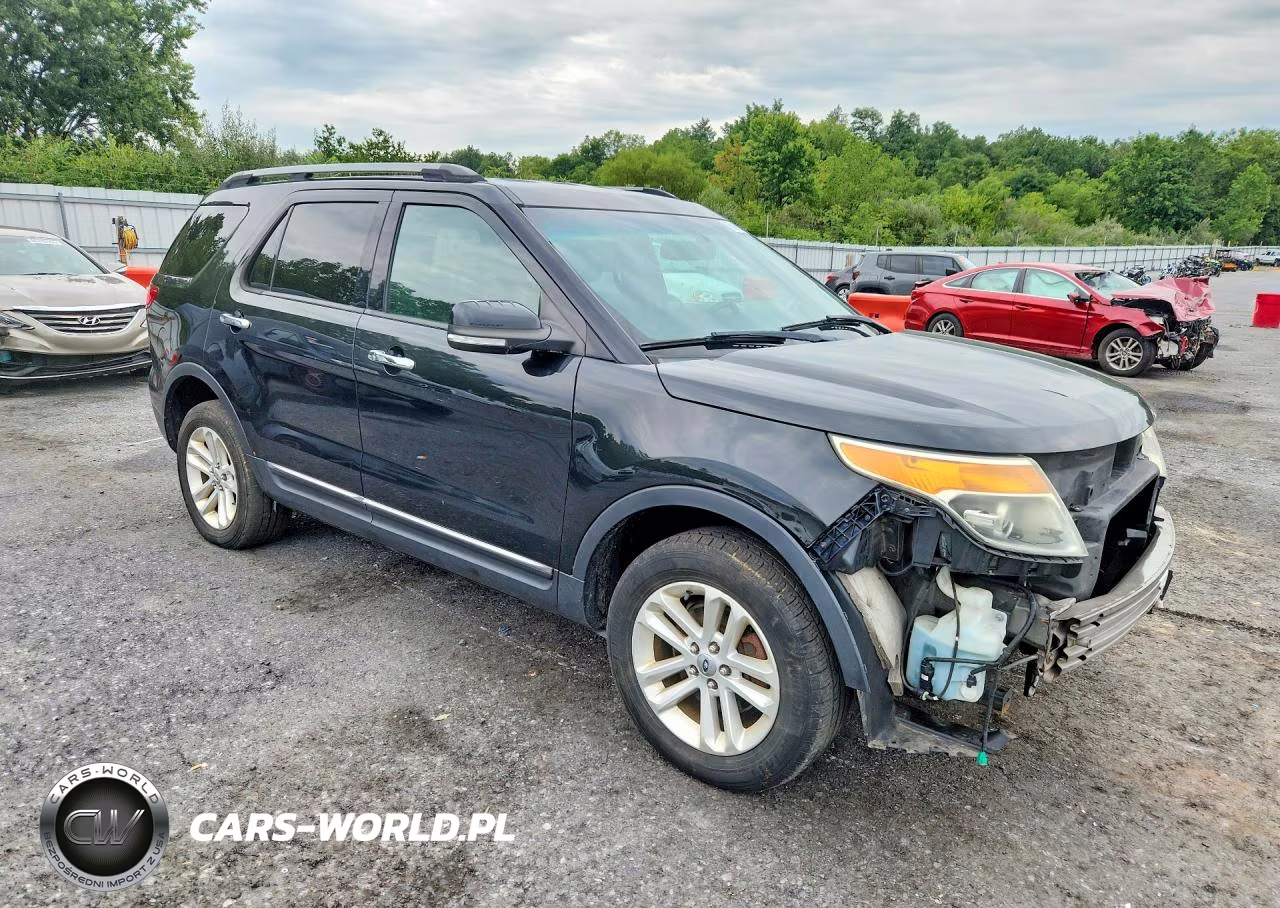 2011 Ford Explorer Xlt VIN:1FMHK8D84BGA58579 - 4