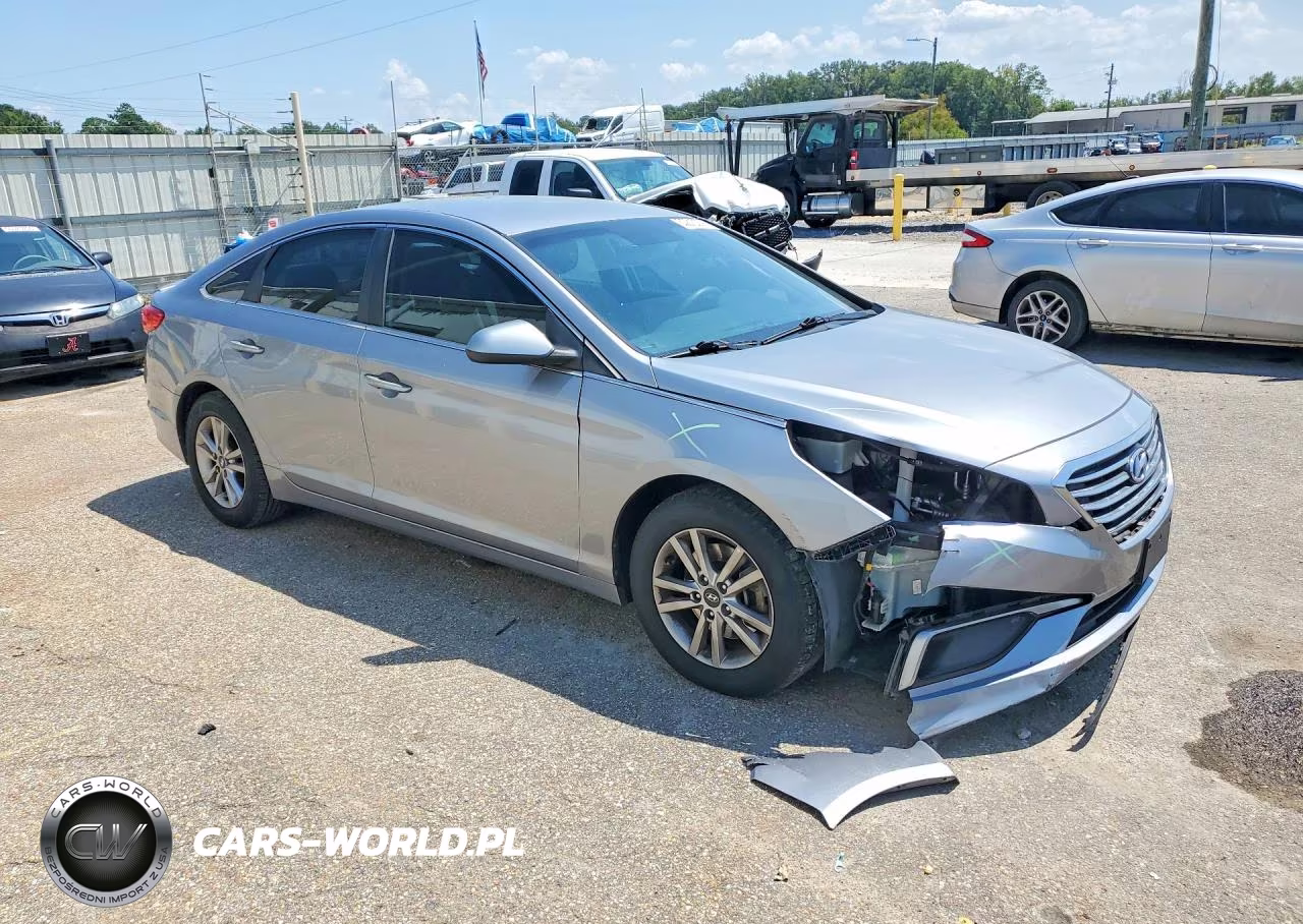 2016 Hyundai Sonata Se VIN:5NPE24AF2GH362838 - 4