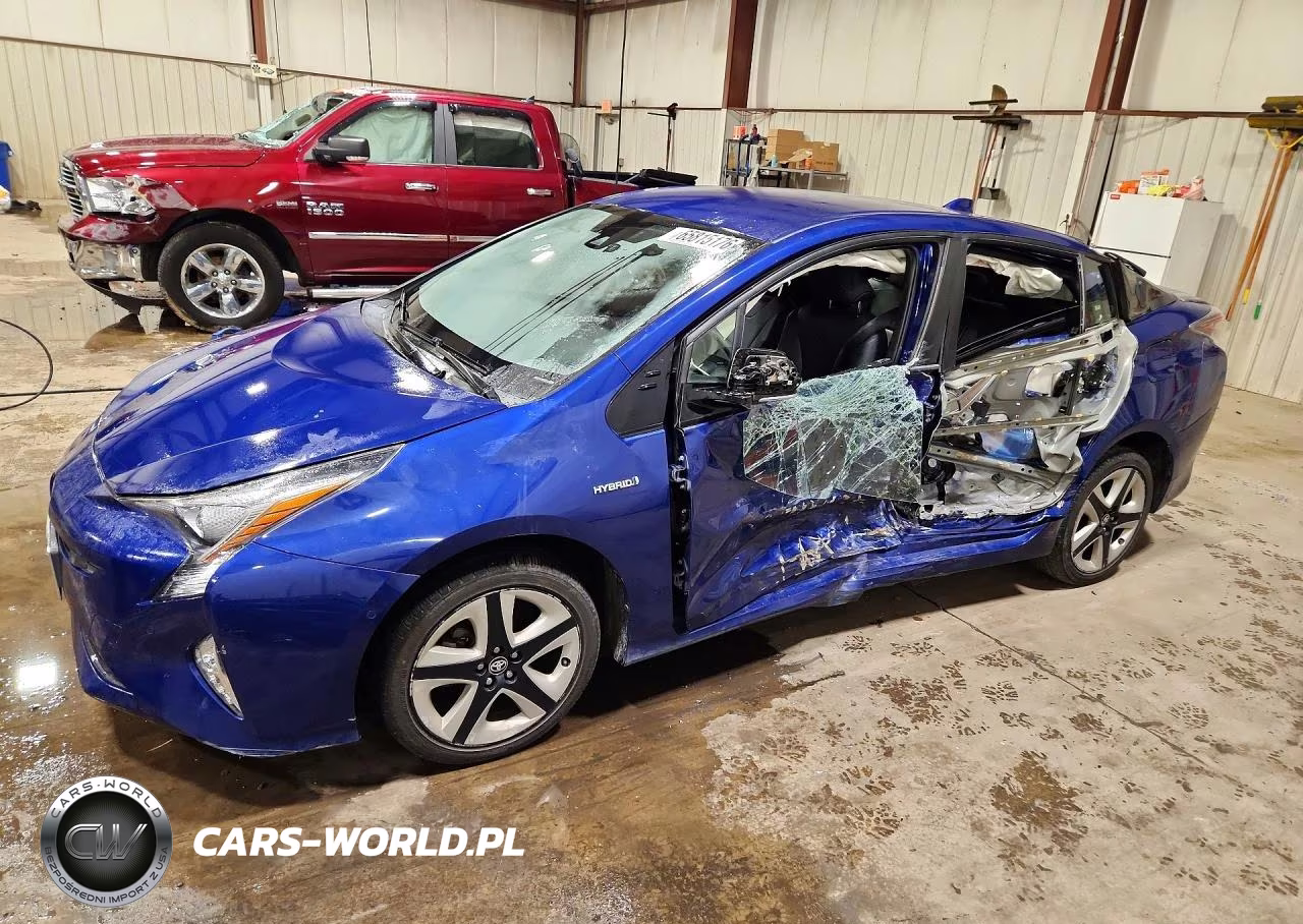 2016 Toyota Prius Four Touring