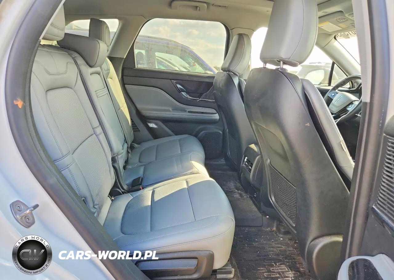 2022 Lincoln Corsair Grand Touring VIN:5LMTJ5DZ4NUL21709 - 10