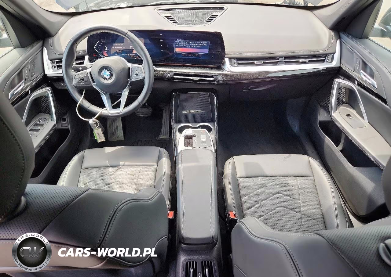 2025 BMW X1 xDrive28I VIN:WBX73EF06S5261104 - 8