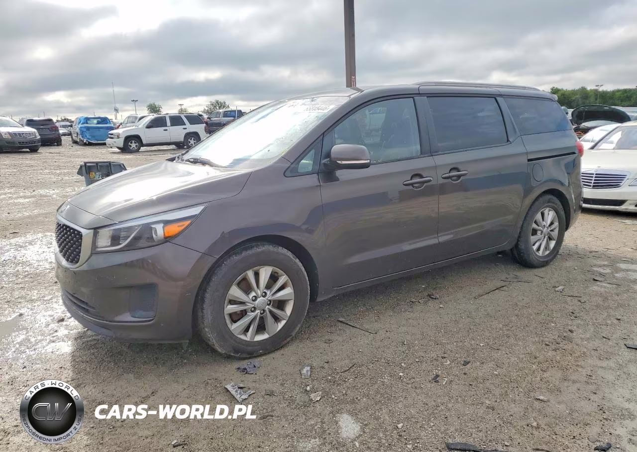 2015 Kia Sedona Lx