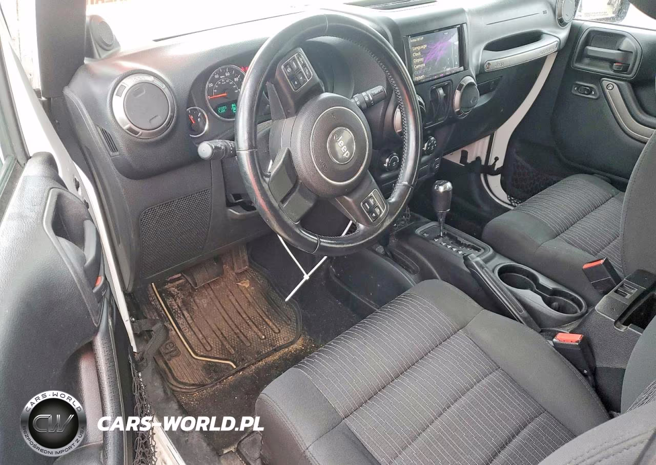 2011 Jeep Wrangler Sport VIN:1J4AA2D10BL636915 - 8