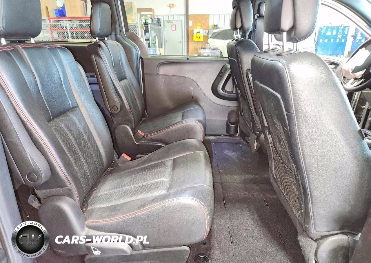 2018 Dodge Grand Caravan Gt VIN:2C4RDGEG4JR220565 - 11