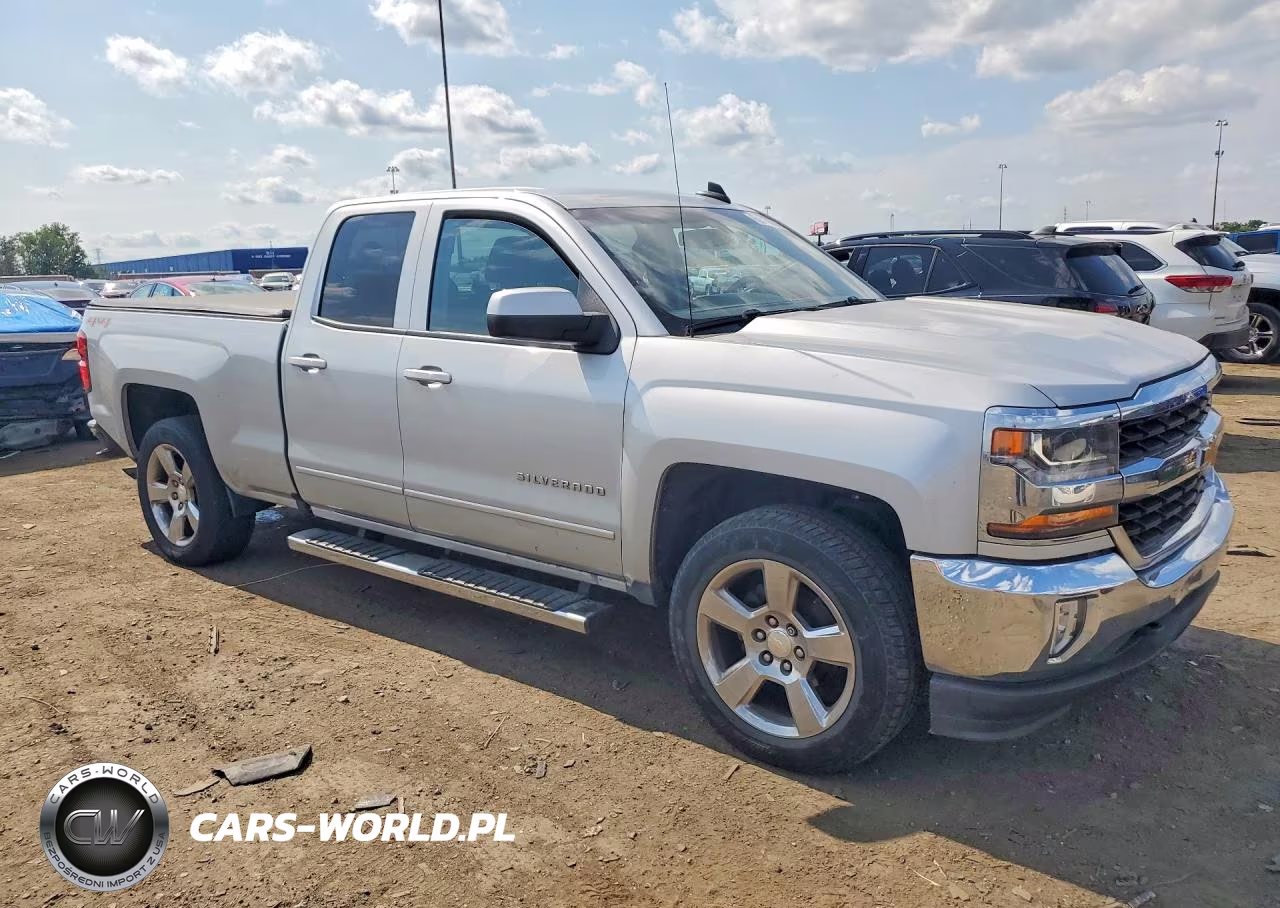 2017 Chevrolet Silverado K1500 Lt VIN:1GCVKREC7HZ123440 - 4