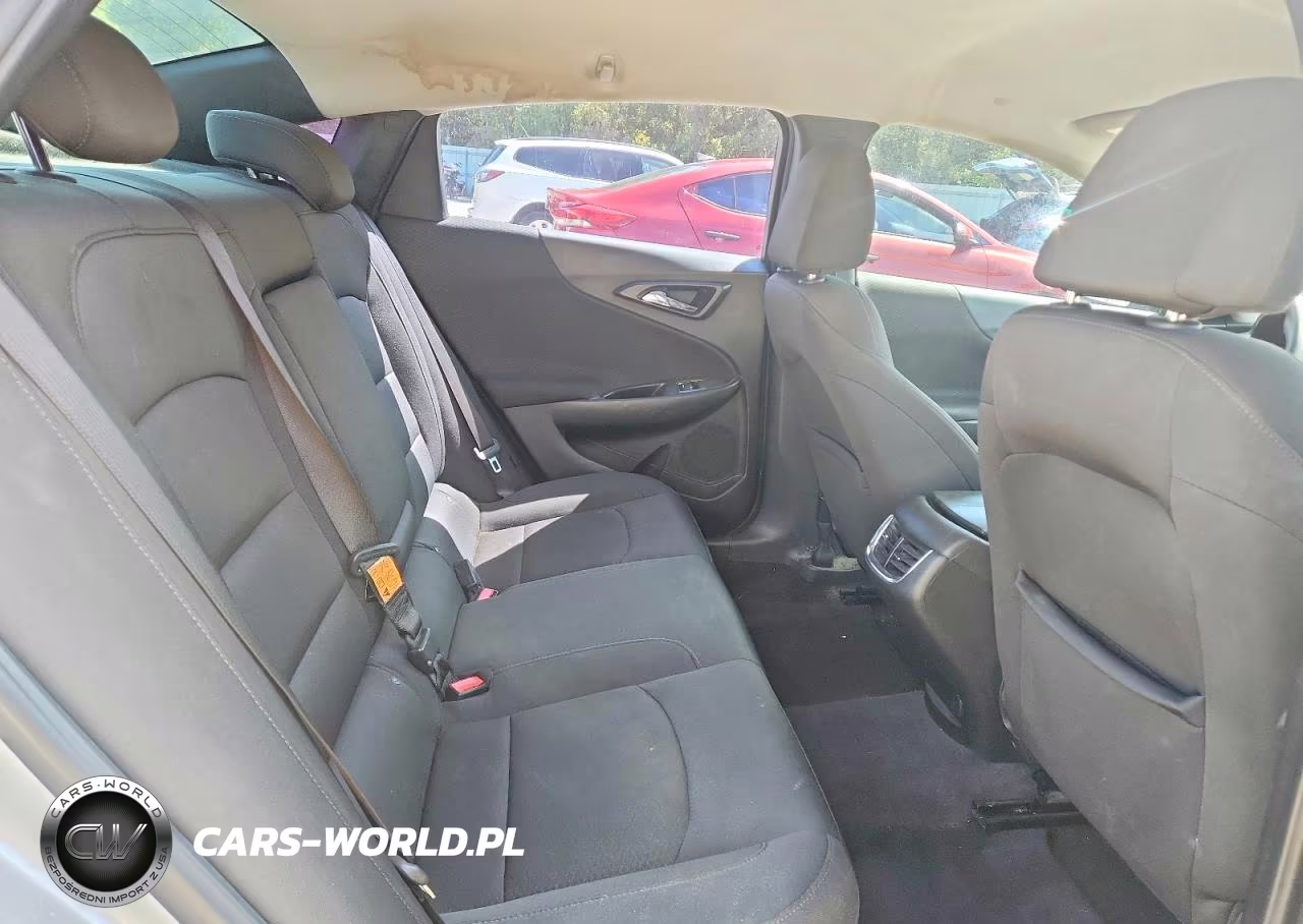 2016 Chevrolet Malibu Lt VIN:1G1ZE5ST4GF239211 - 10