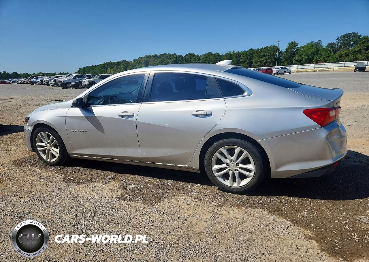 2016 Chevrolet Malibu Lt VIN:1G1ZE5ST4GF239211 - 2