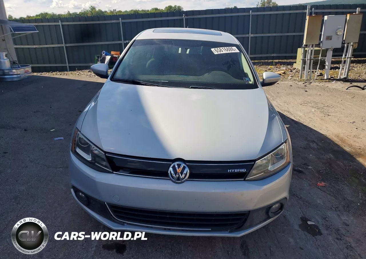 2013 Volkswagen Jetta Hybrid VIN:3VW637AJ8DM223453 - 5