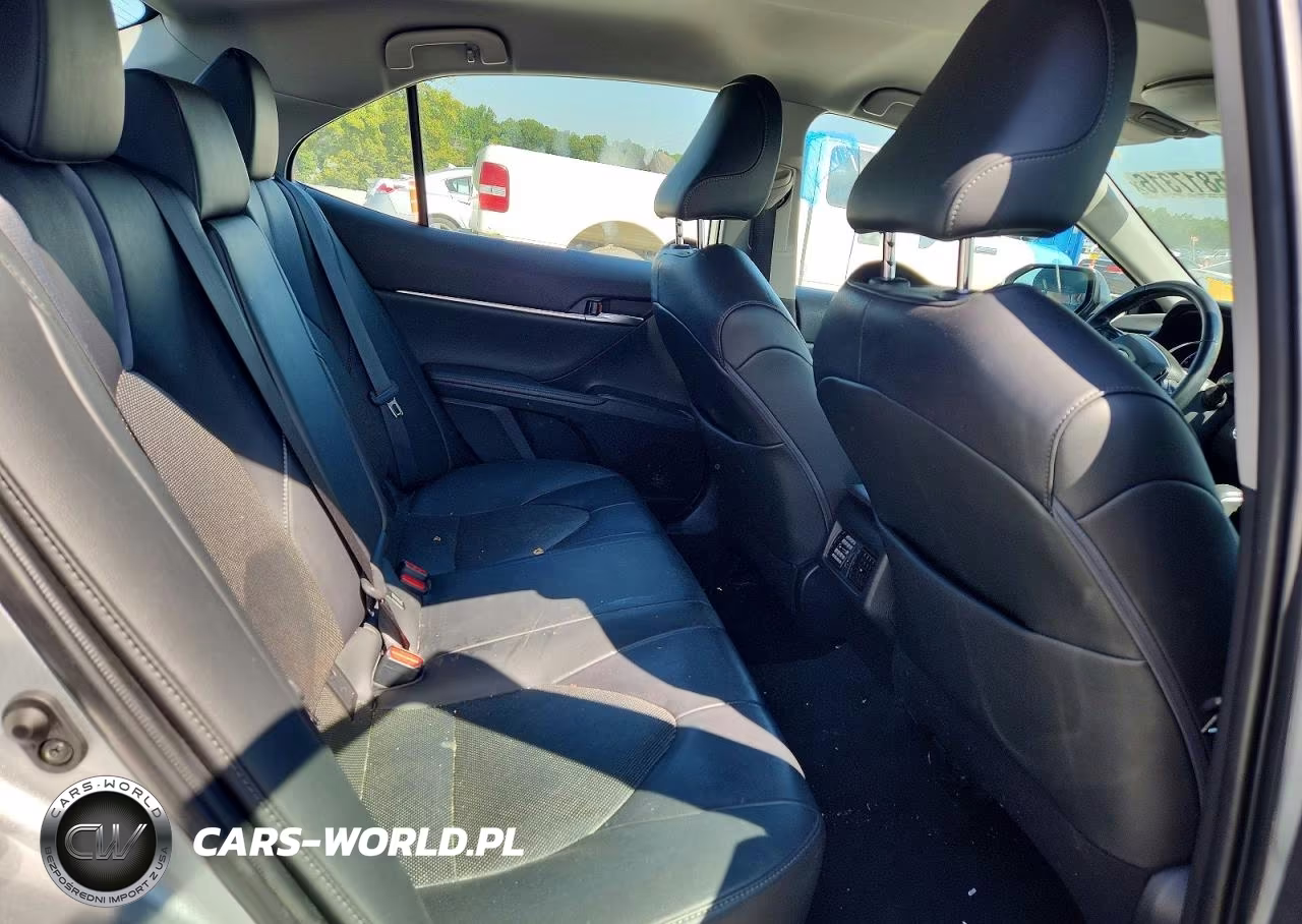 2021 Toyota Camry Xle VIN:4T1F11AK4MU421257 - 10