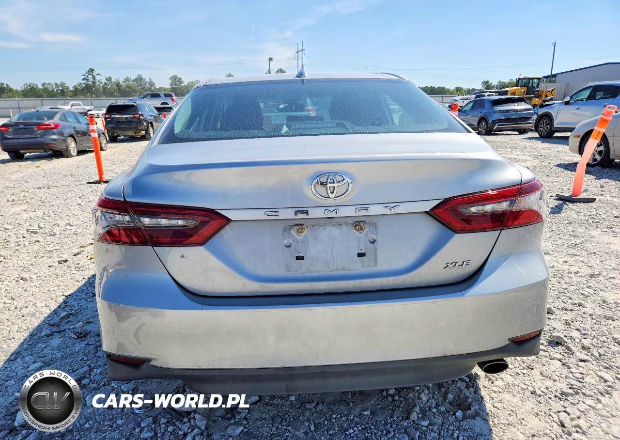 2021 Toyota Camry Xle VIN:4T1F11AK4MU421257 - 6