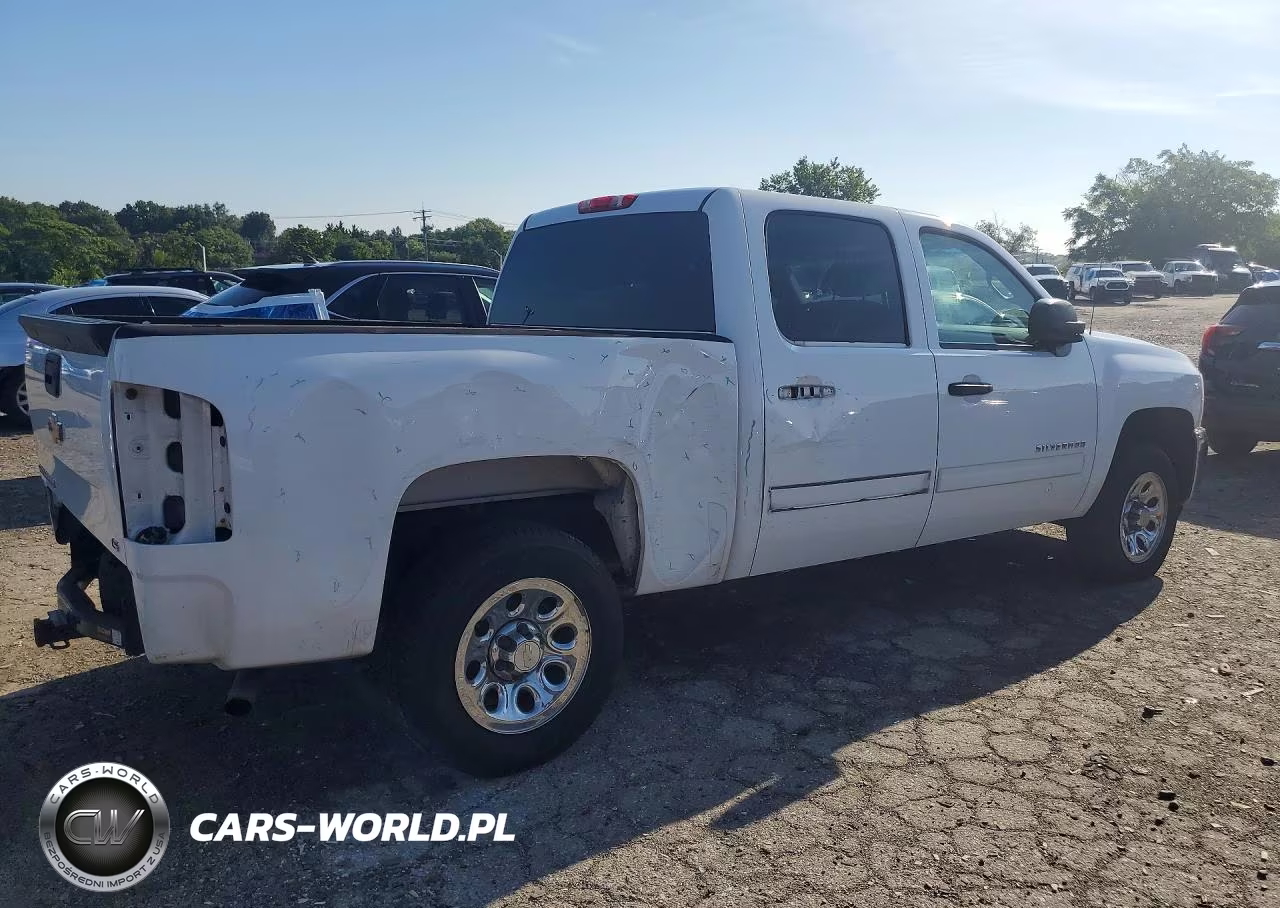 2012 Chevrolet Silverado C1500 Ls VIN:3GCPCREA8CG223091 - 3