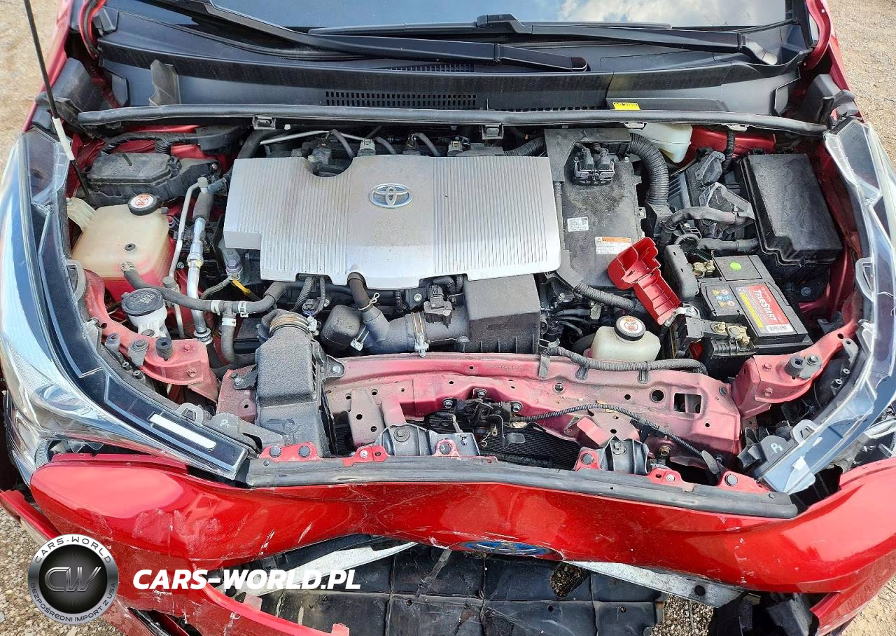 2018 Toyota Prius Three Touring VIN:JTDKARFU3J3061184 - 11