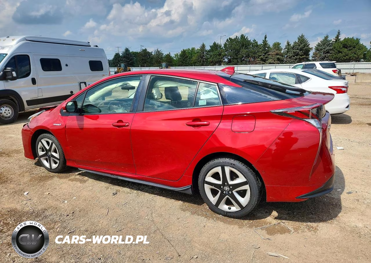 2018 Toyota Prius Three Touring VIN:JTDKARFU3J3061184 - 2
