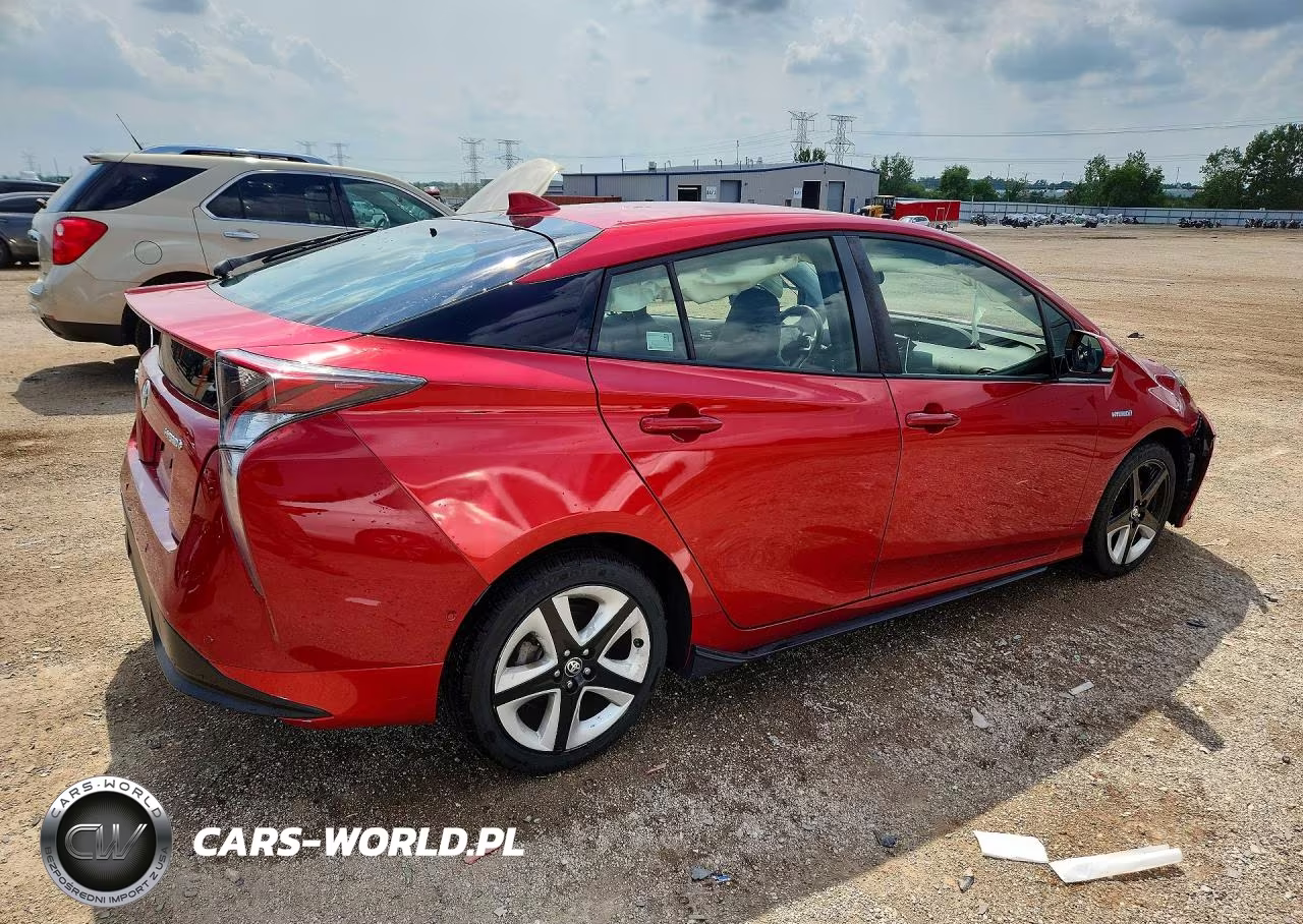 2018 Toyota Prius Three Touring VIN:JTDKARFU3J3061184 - 3