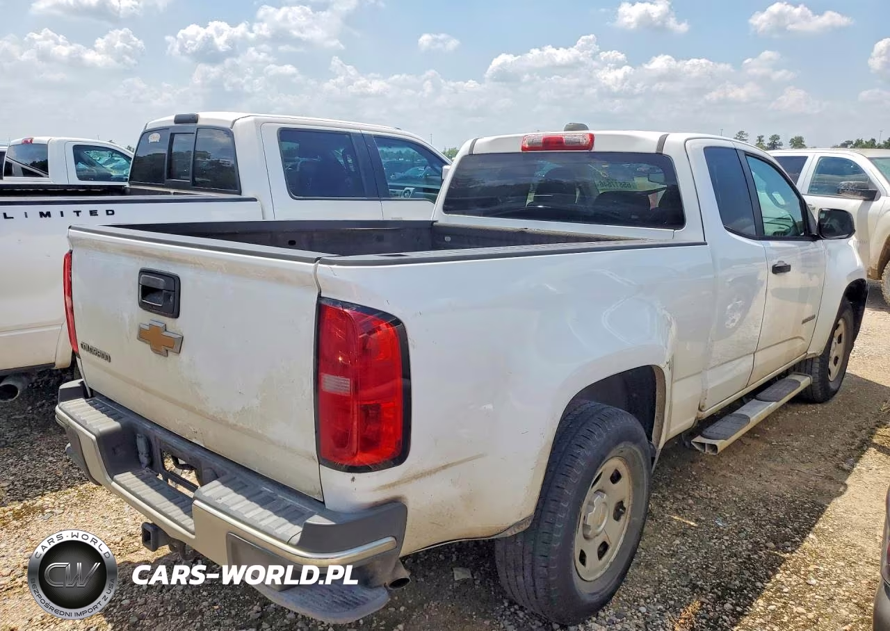 2016 Chevrolet Colorado VIN:1GCHSBEAXG1322661 - 3