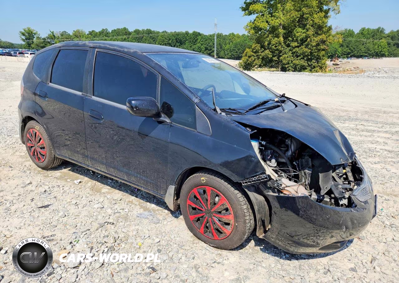 2012 Honda Fit VIN:JHMGE8H31CS004885 - 4