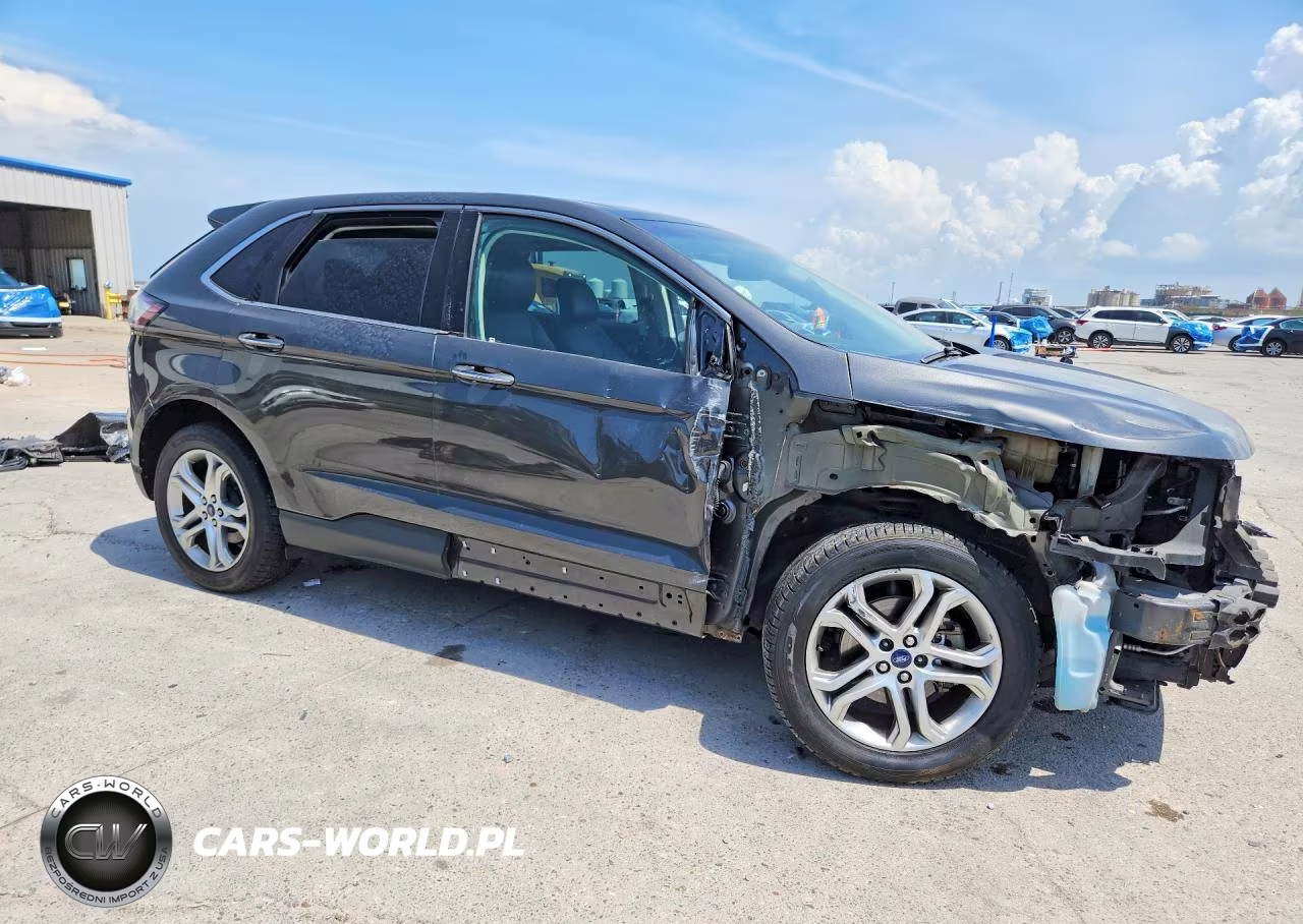 2017 Ford Edge Titanium VIN:2FMPK3K96HBC03325 - 4