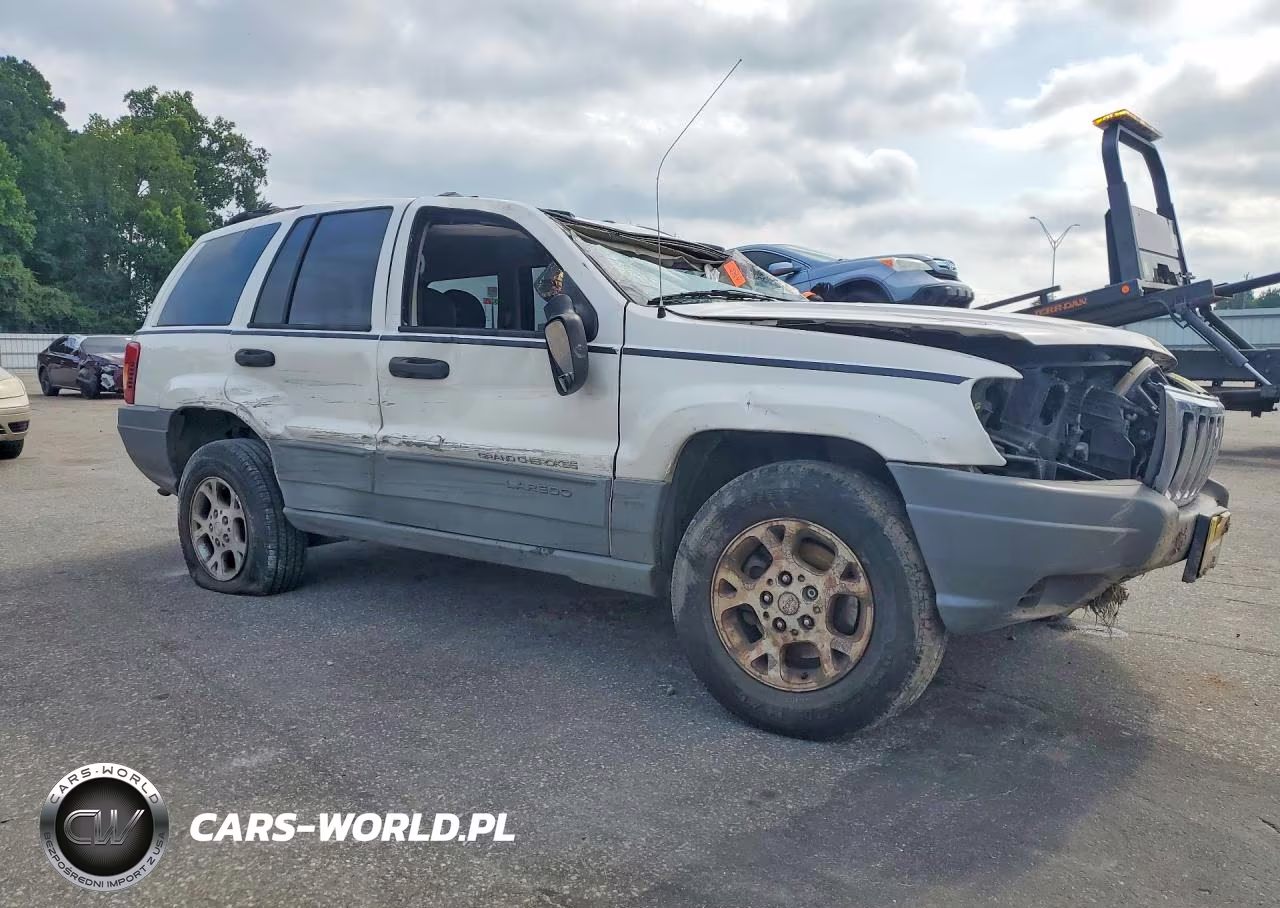 2002 Jeep Grand Cherokee Laredo VIN:1J4GW48S82C328479 - 4