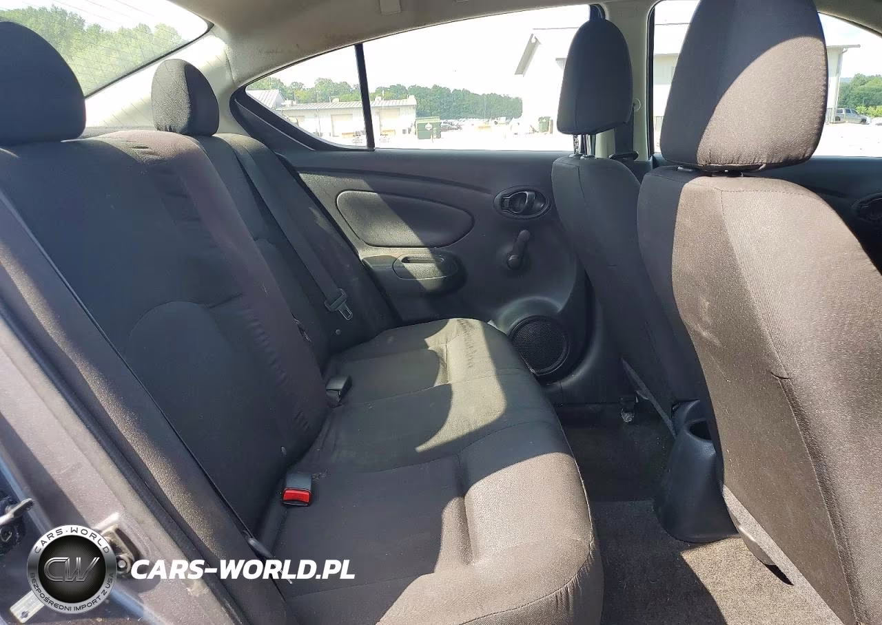 2019 Nissan Versa S Plus VIN:3N1CN7AP6KL871609 - 10