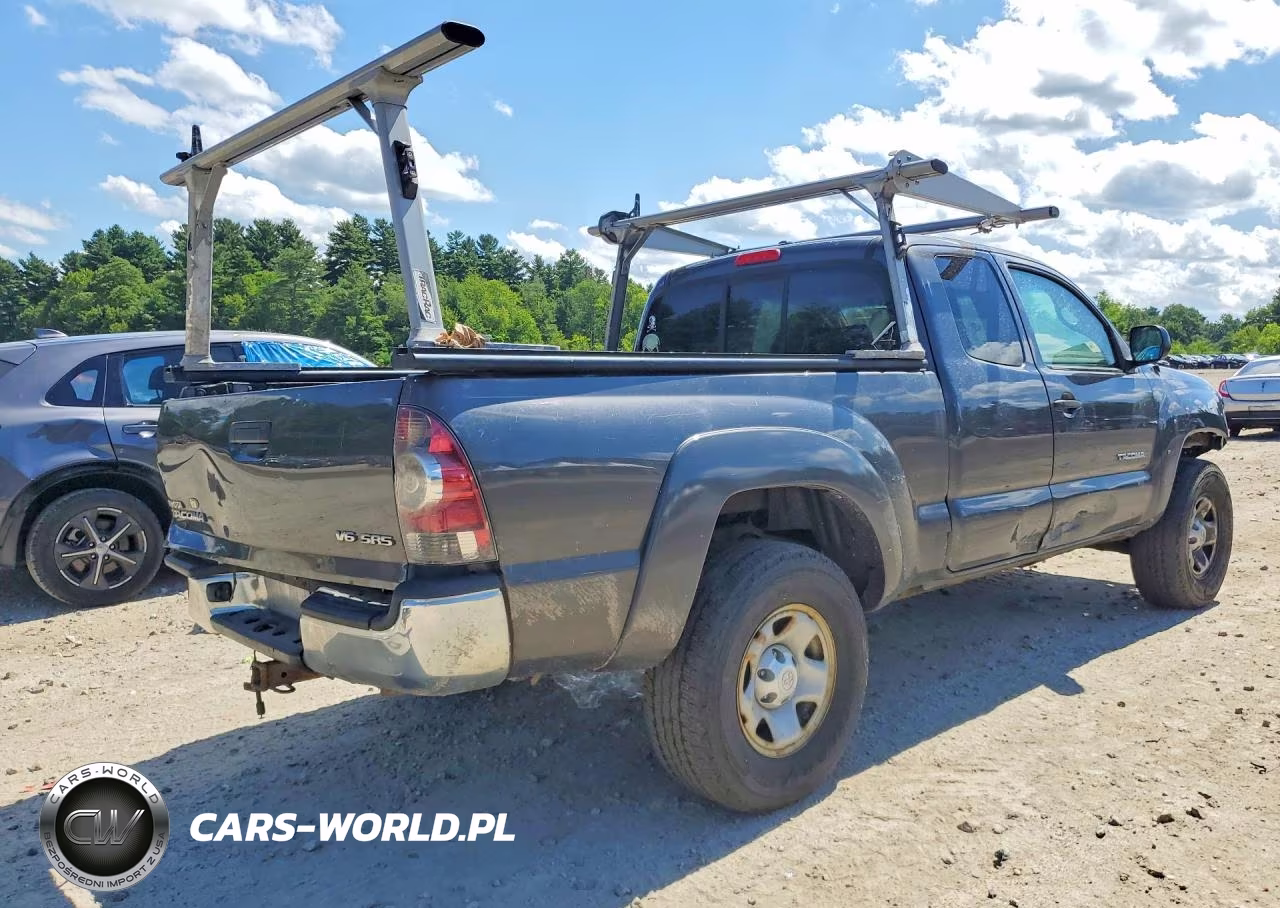 2010 Toyota Tacoma V6 VIN:5TEUU4EN9AZ720027 - 3