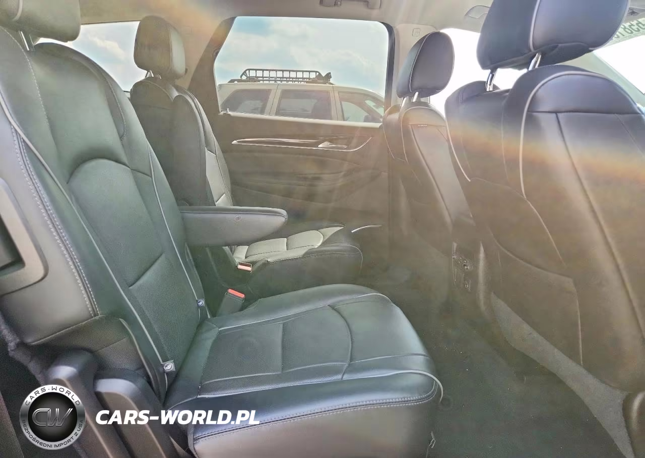 2019 Buick Enclave Avenir VIN:5GAEVCKW4KJ199045 - 11