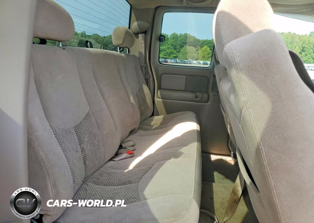 2004 Chevrolet Silverado C1500 VIN:2GCEC19T141269621 - 10