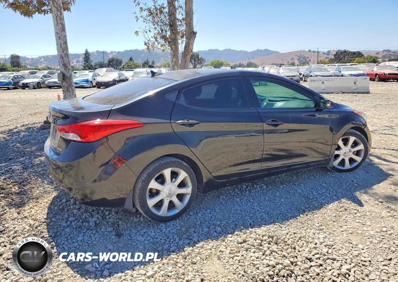 2013 Hyundai Elantra Limited VIN:5NPDH4AE9DH426855 - 3