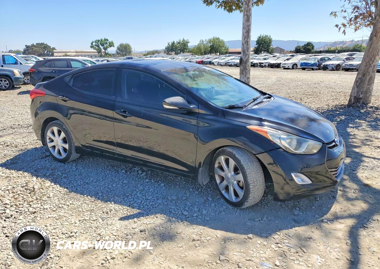 2013 Hyundai Elantra Limited VIN:5NPDH4AE9DH426855 - 4