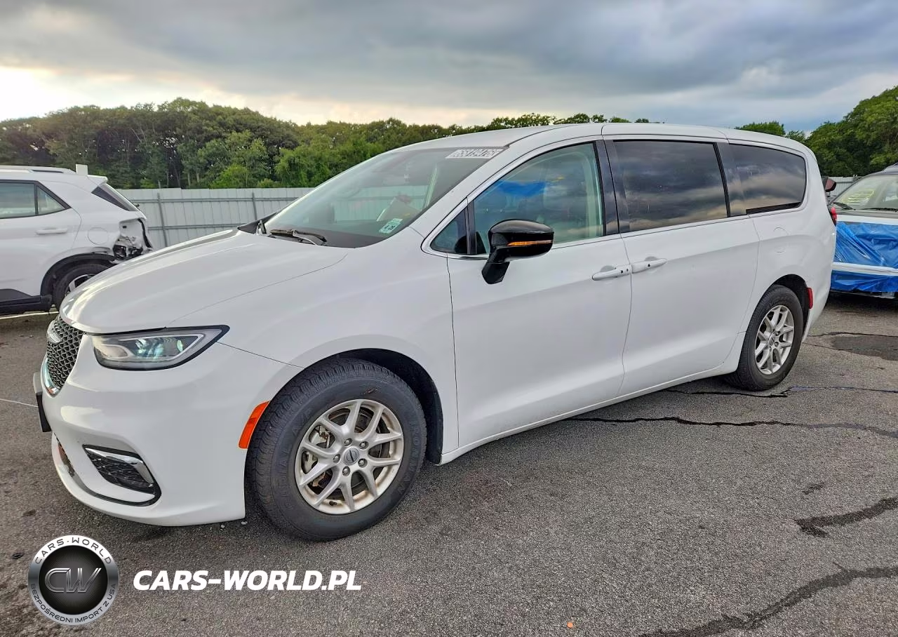 2024 Chrysler Pacifica Touring L – zdjęcie 1 z 13